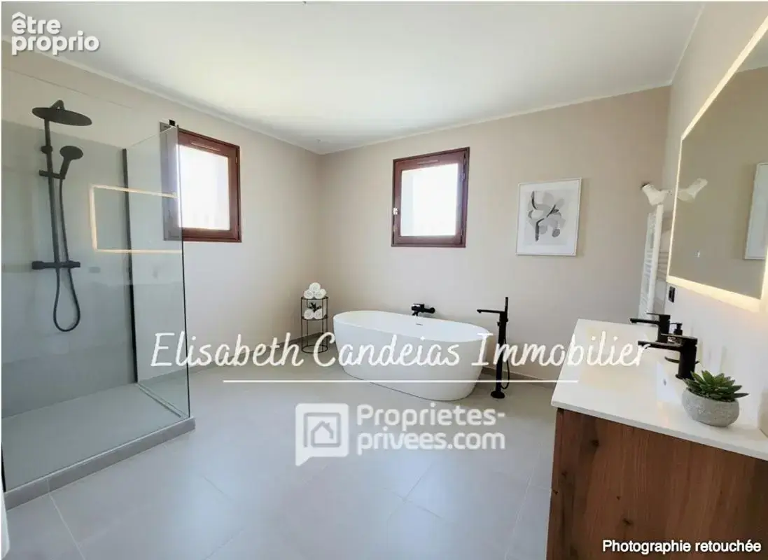 LAVERNOSE-LACASSE - Maison de plain-pied avec piscine, au calme - photo 9