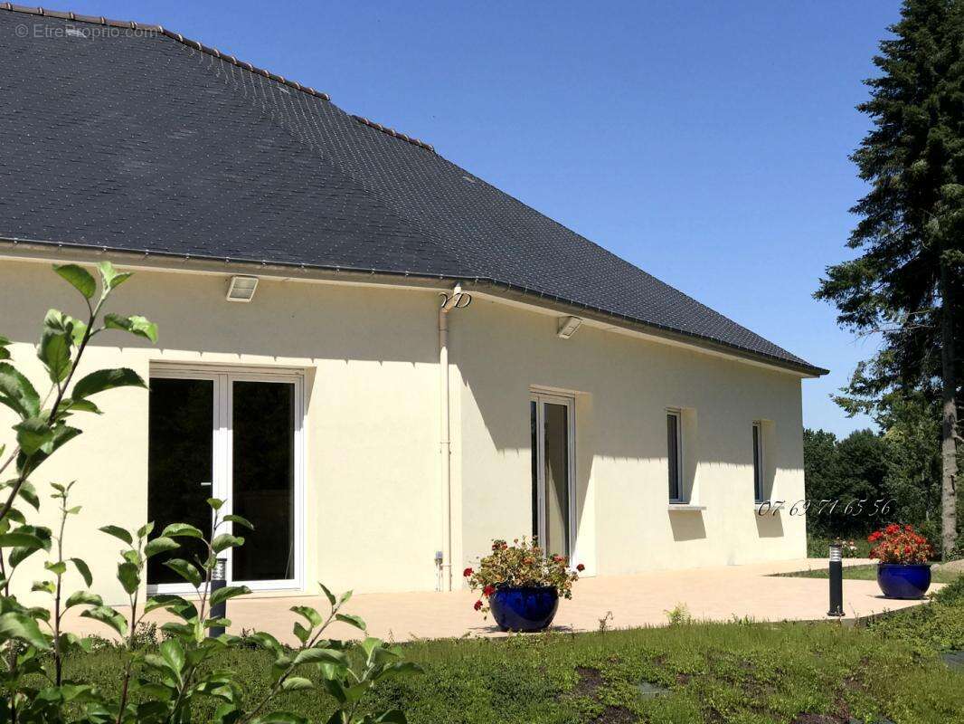 Maison Fougeres 5 pièce(s) 170 m2 - photo 10