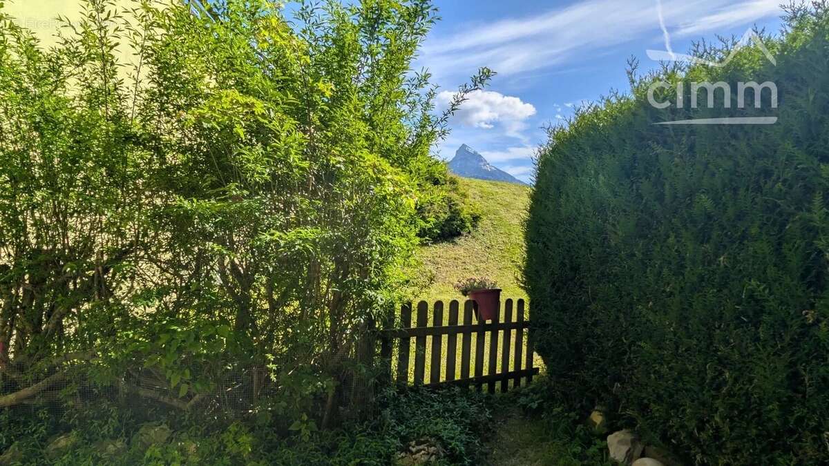 Appartement à SAINT-PIERRE-DE-CHARTREUSE