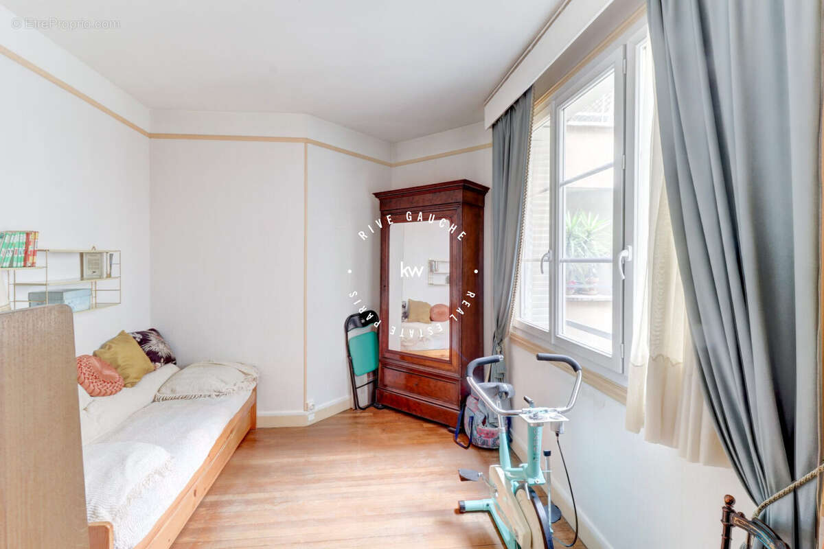Appartement à ISSY-LES-MOULINEAUX