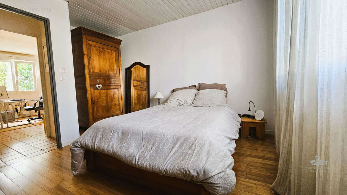 Maison à LA CHAPELLE-SUR-ERDRE