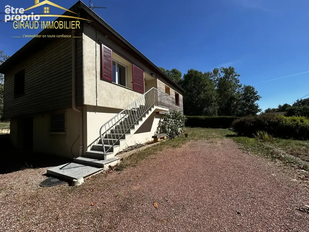 Maison à SAINT-NIZIER-SOUS-CHARLIEU