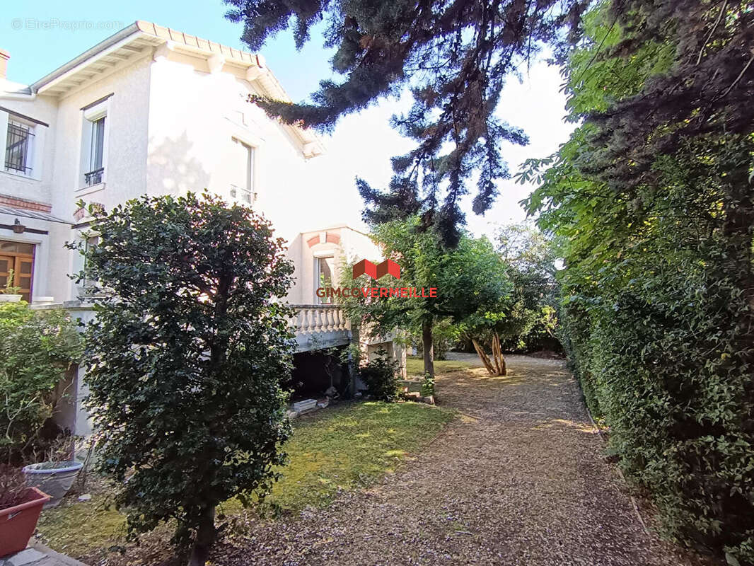 Maison à RUEIL-MALMAISON