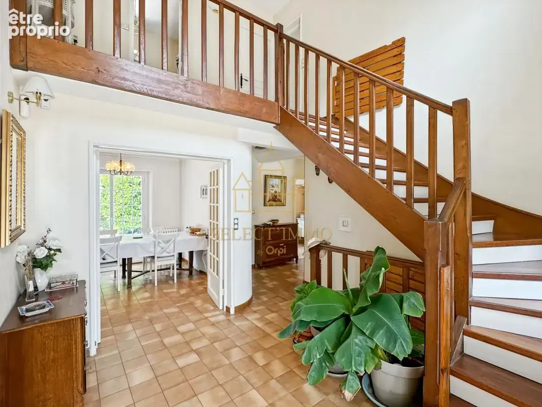 Maison À Vendre avec piscine - proche Évreux - photo 2