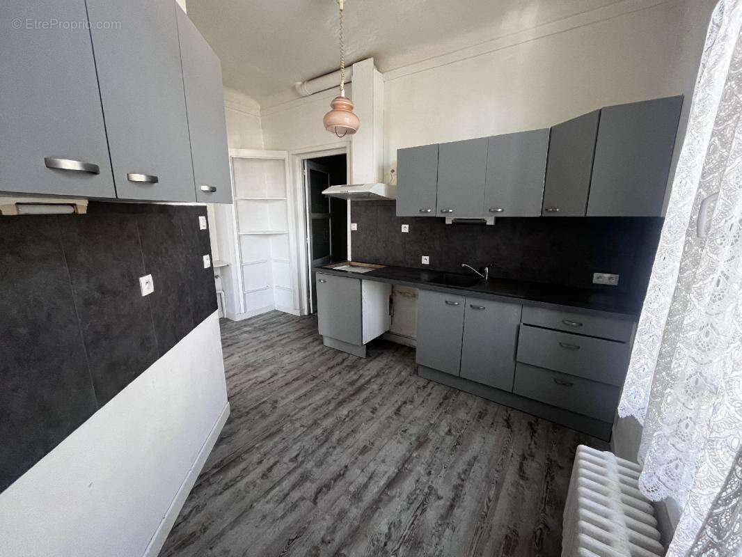 Appartement 137 m² à Argentan  - photo 3