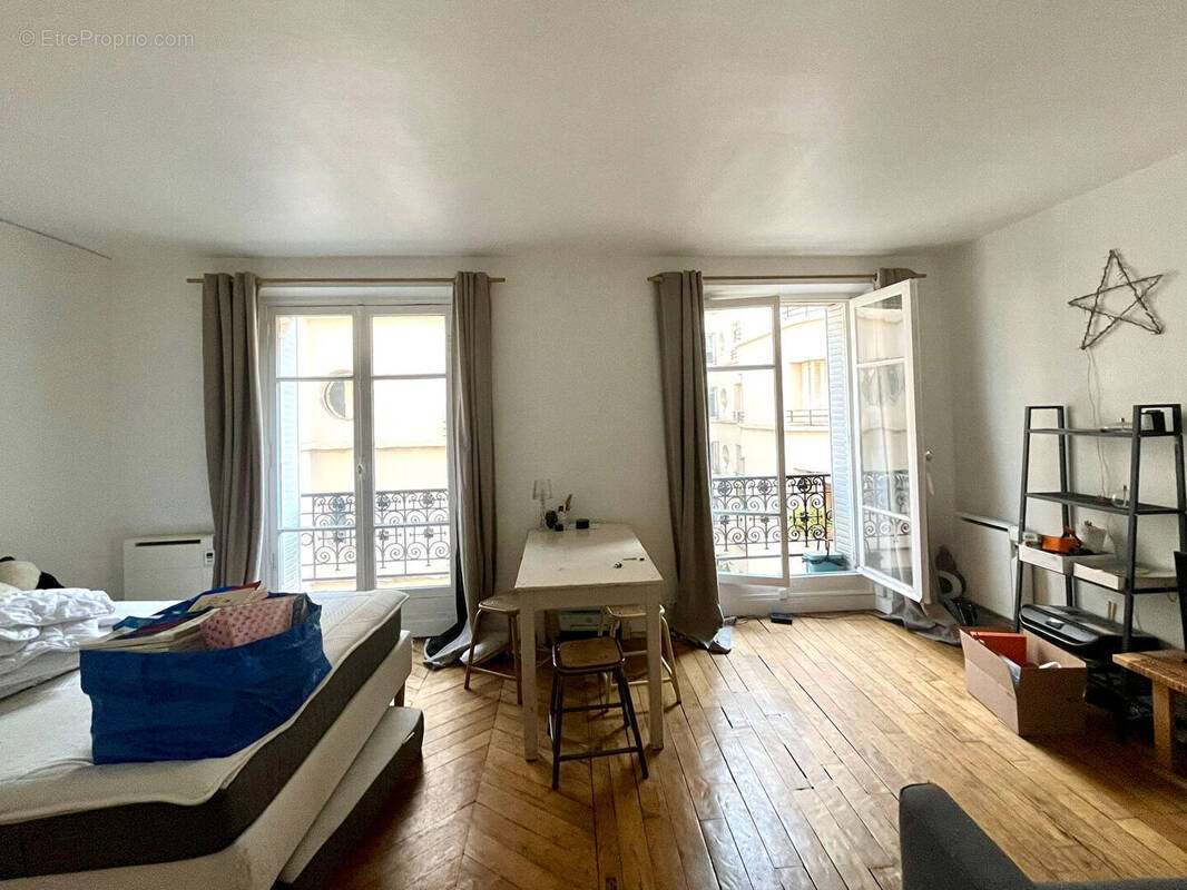 Appartement à PARIS-19E