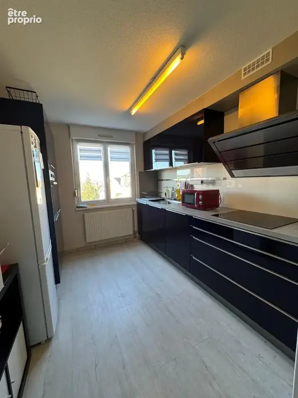 Appartement 2 pièces de 54 m2 avec terrasse, garage, parking et cave. - photo 13