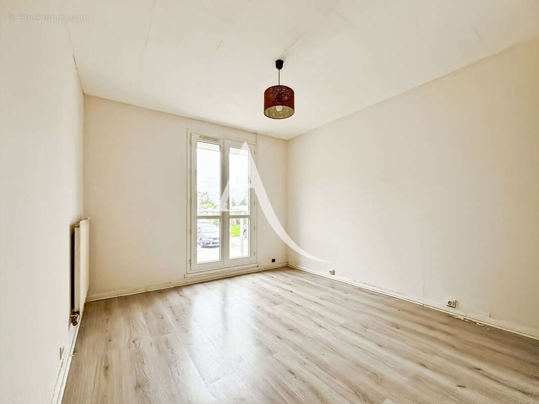 Appartement à BOIS-D'ARCY