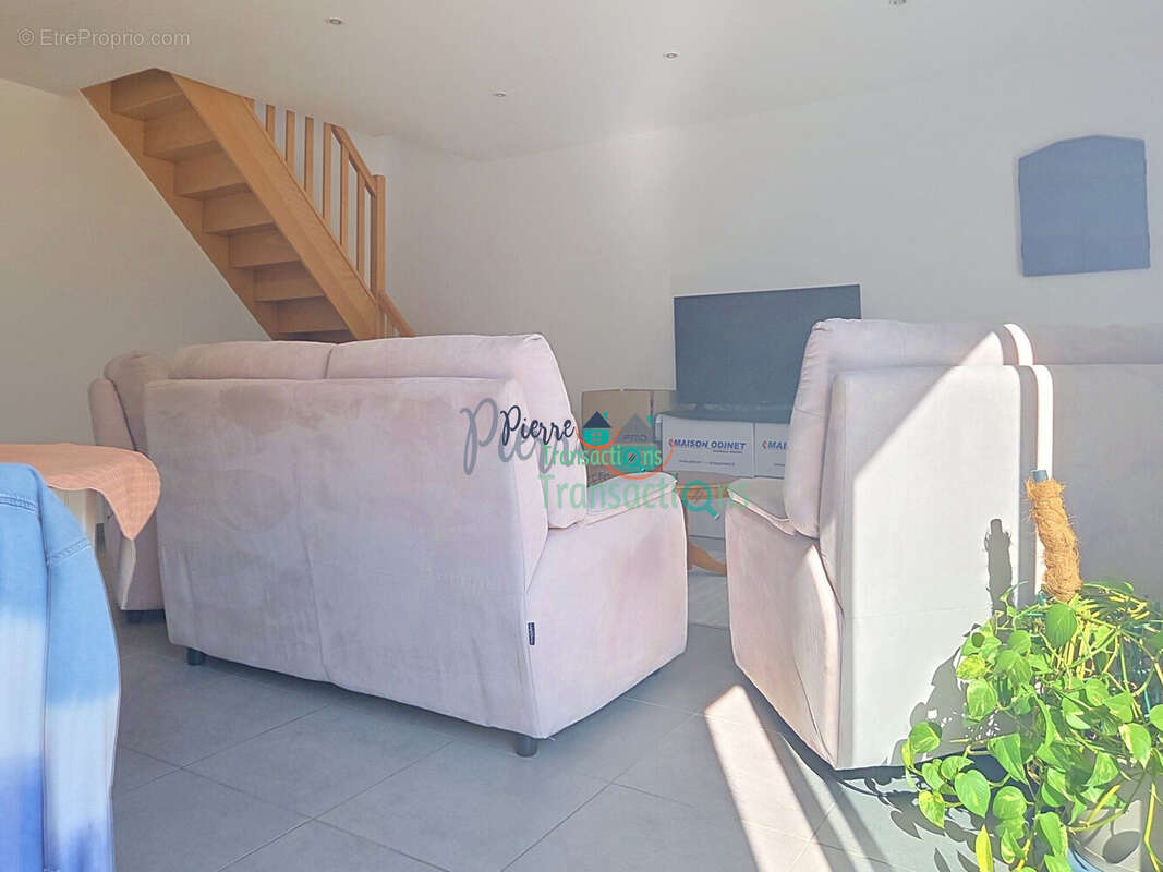 Maison 88 m² à Saint-Romain-De-Colbosc  - photo 9