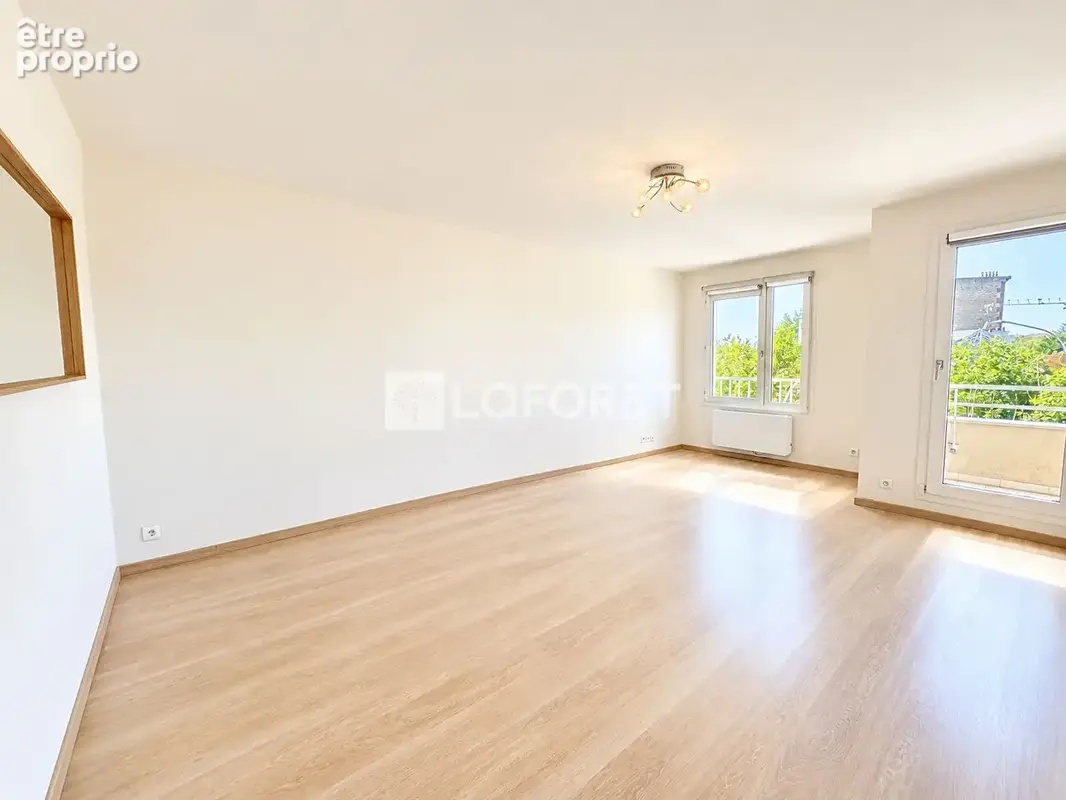 Appartement à LE PERREUX-SUR-MARNE