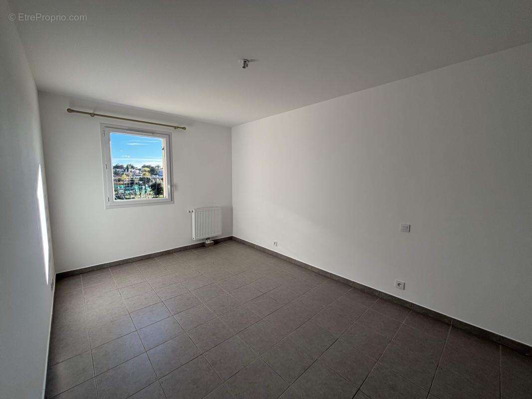 Maison à VILLENEUVE-LES-AVIGNON