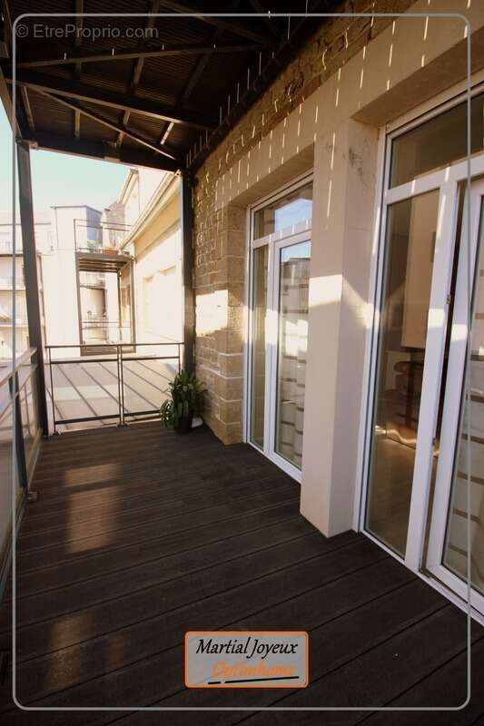 Appartement à FOUGERES