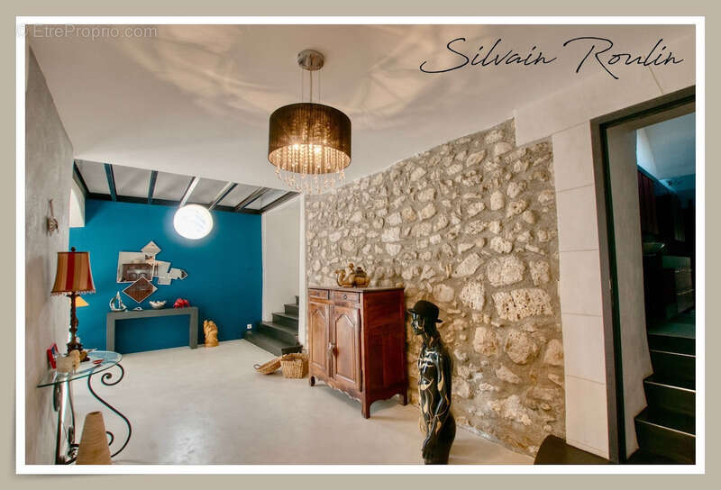 Maison à MALATAVERNE