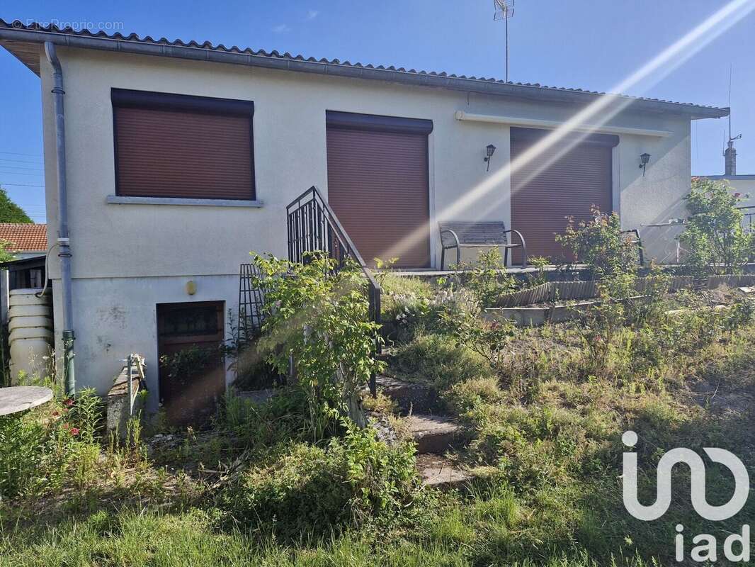 Photo 3 - Maison à ROMILLY-SUR-SEINE