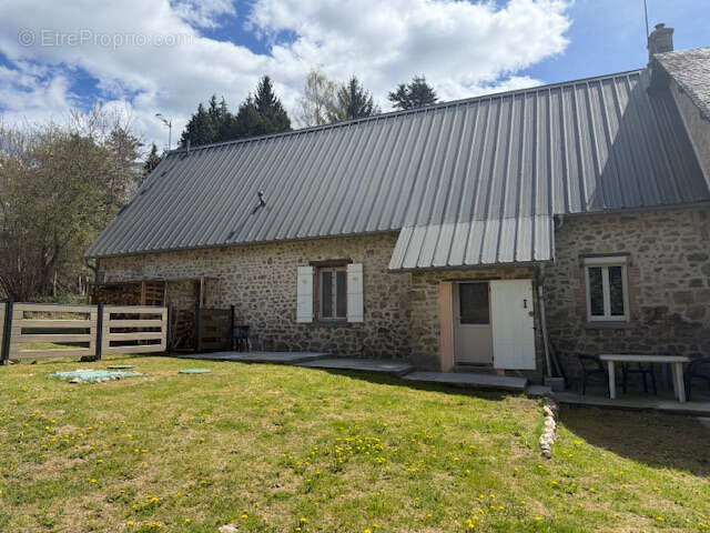 Maison à COMBRESSOL