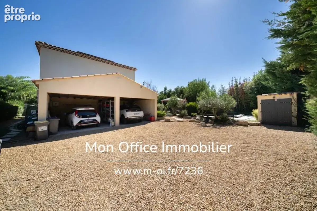 Référence : 7333-YAN. - Villa 6 pièces- jardin-piscine-garage - photo 16