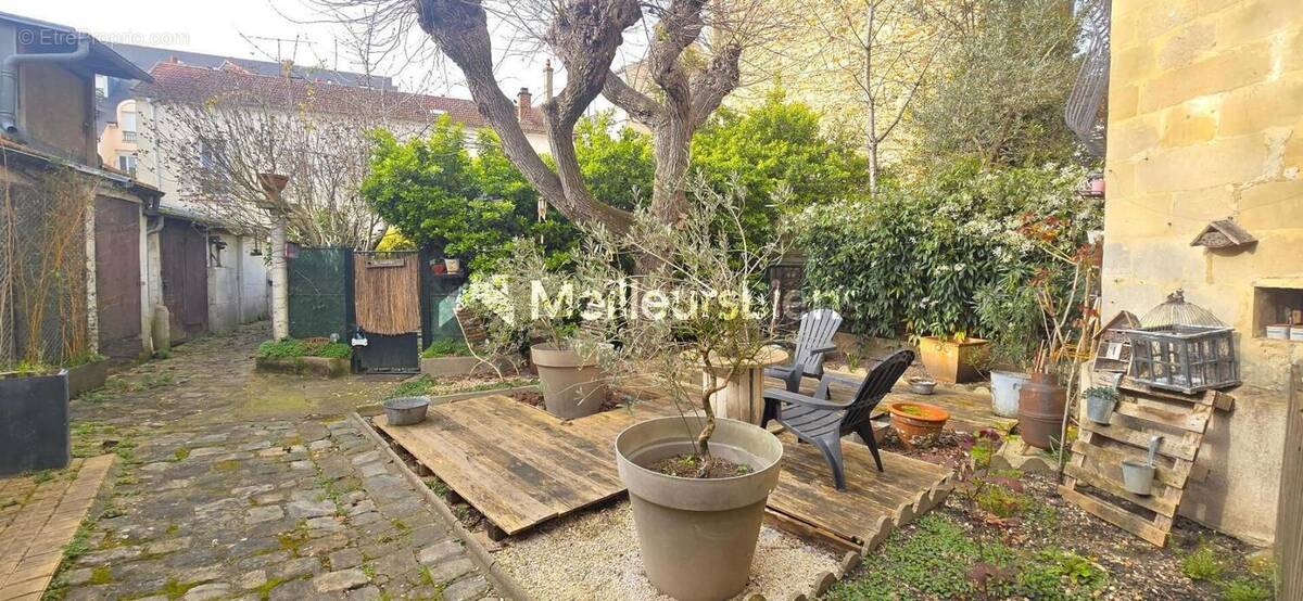 Appartement à ABLON-SUR-SEINE