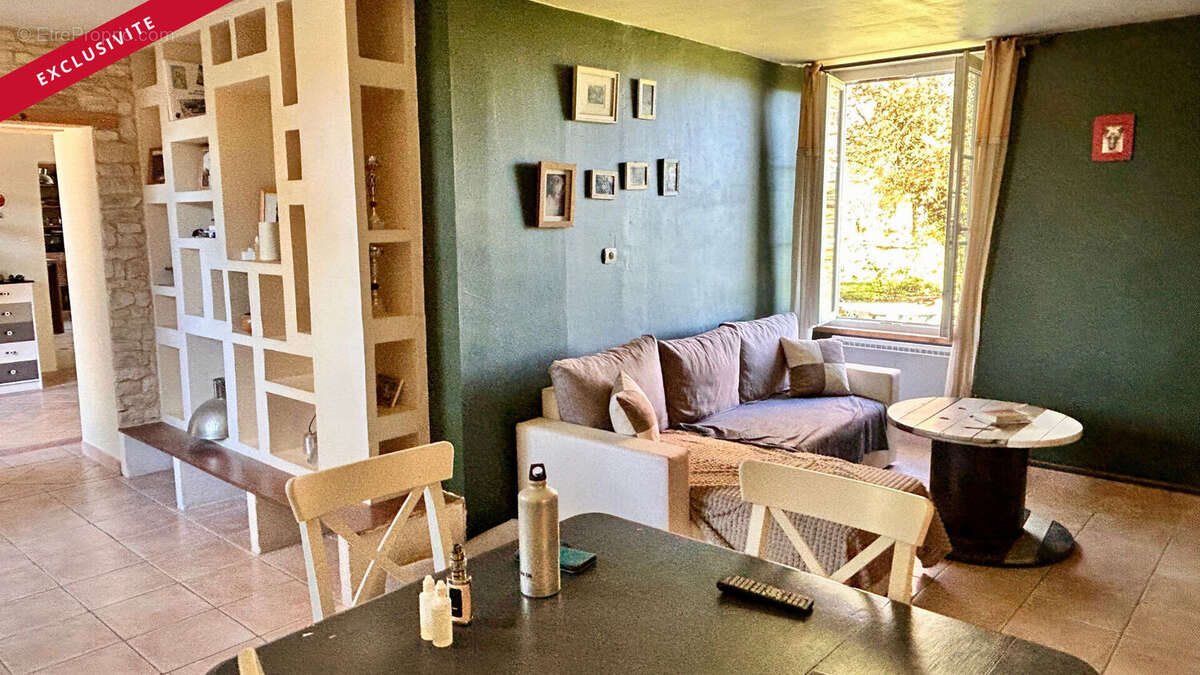 Maison à LA FERRIERE-AIROUX