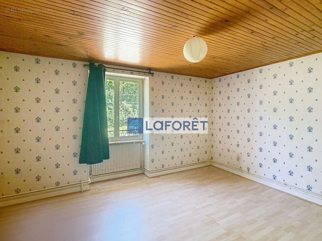 Maison Bussieres Les Belmont 4 pièce(s) 106 m2 - photo 7