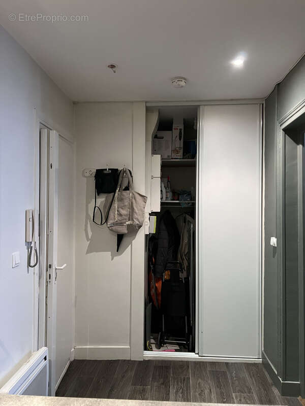 Appartement à PARIS-7E