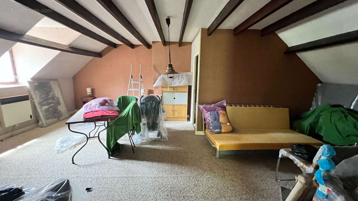 Maison à BAZEMONT
