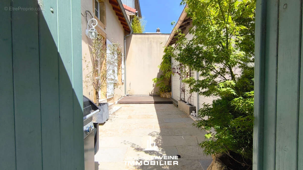 Appartement à MARANGE-SILVANGE