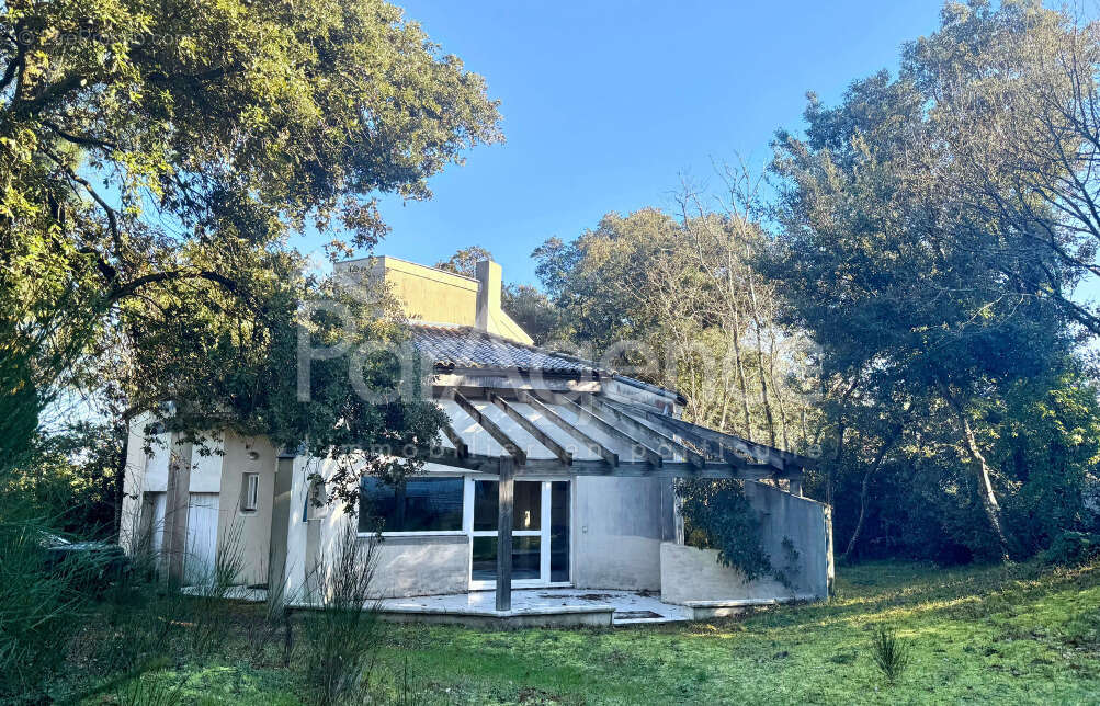 Maison à SAINT-PALAIS-SUR-MER