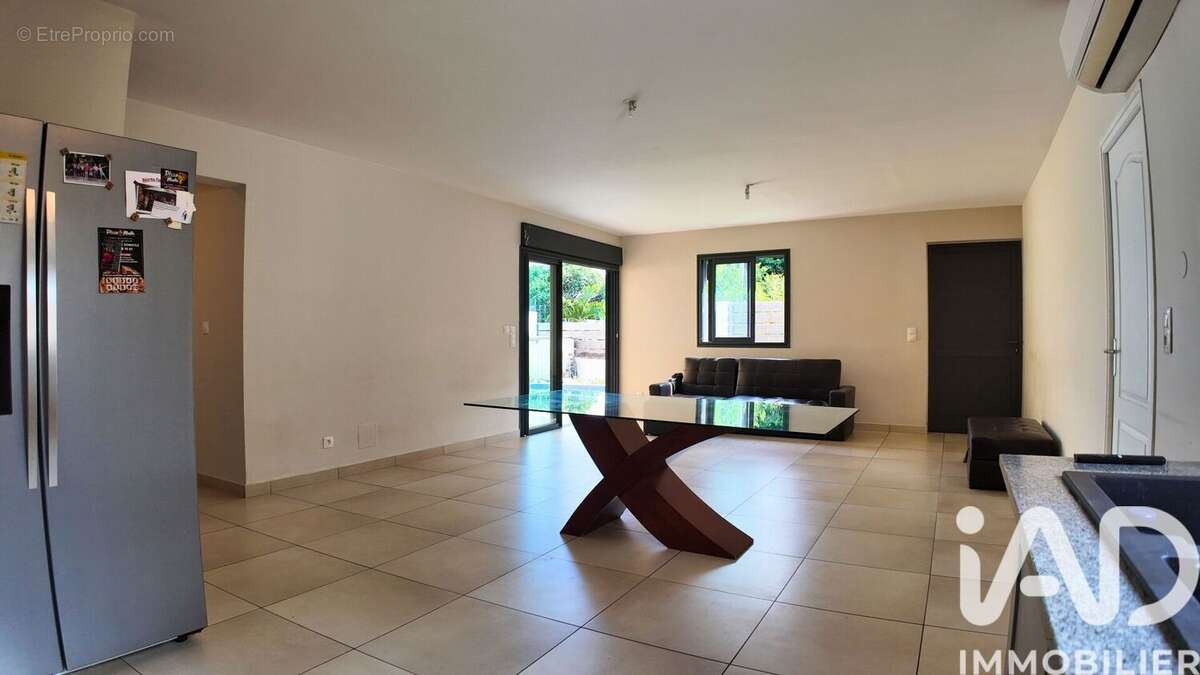 Maison 117 m² à Le Tampon  - photo 3