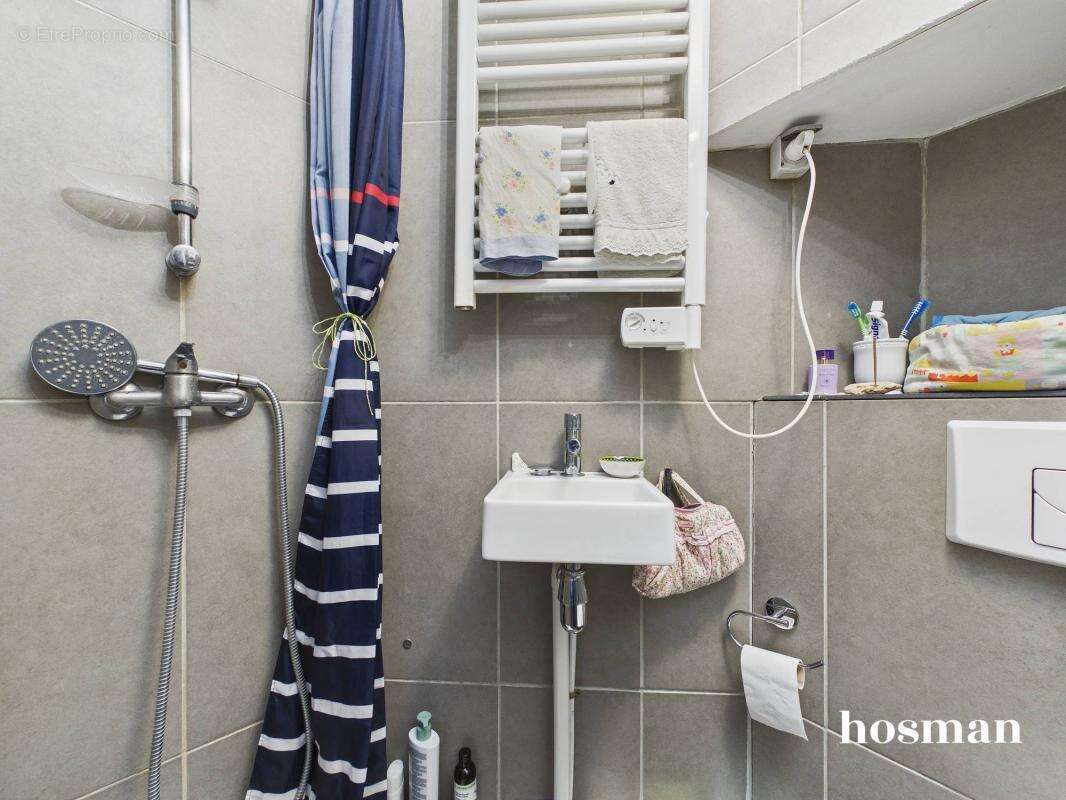 Appartement à PARIS-2E