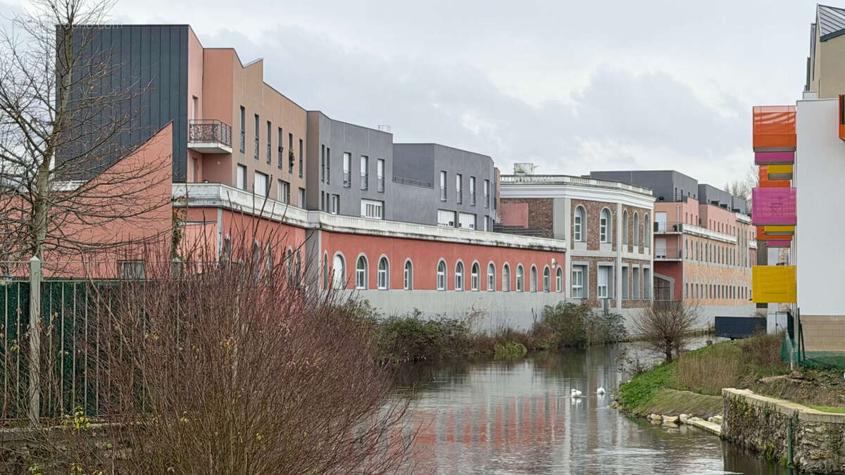 Appartement à CORBEIL-ESSONNES