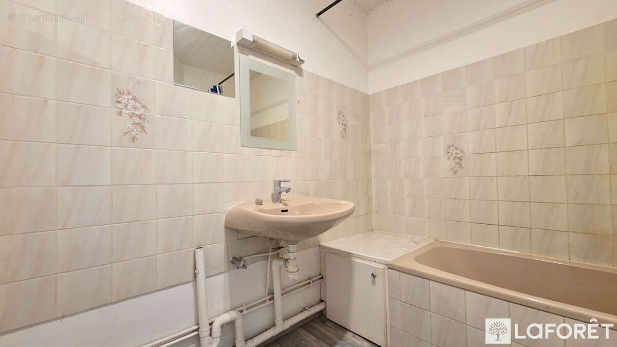 Appartement à GRANGES-NARBOZ