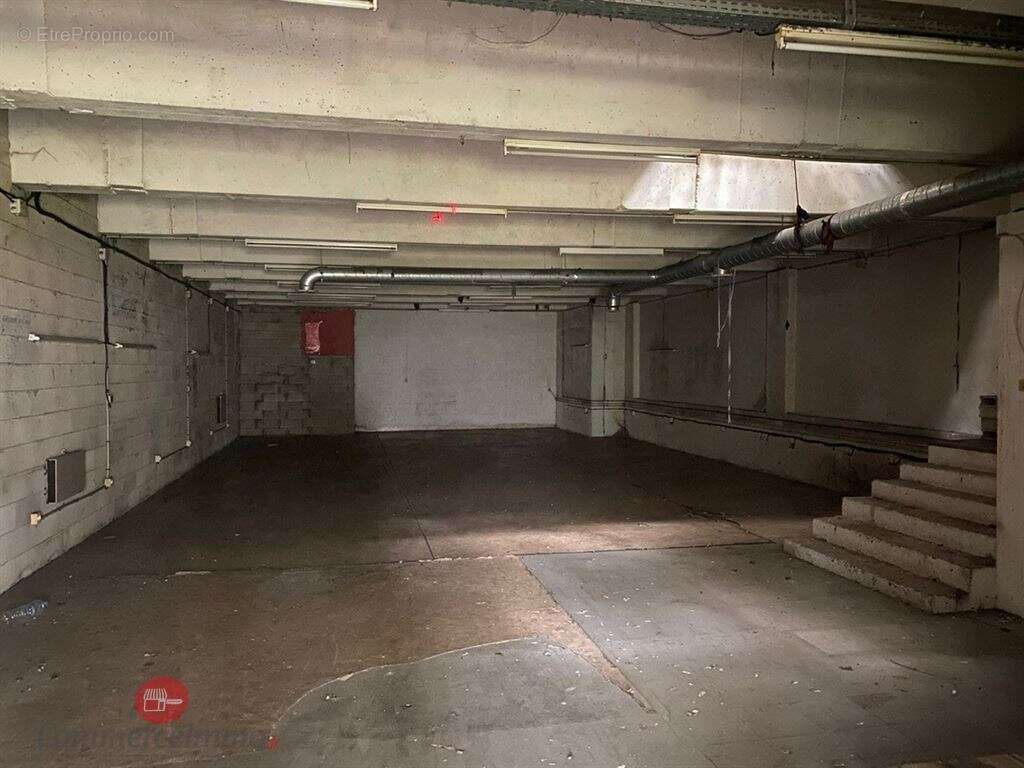 Commerce à AUBERVILLIERS