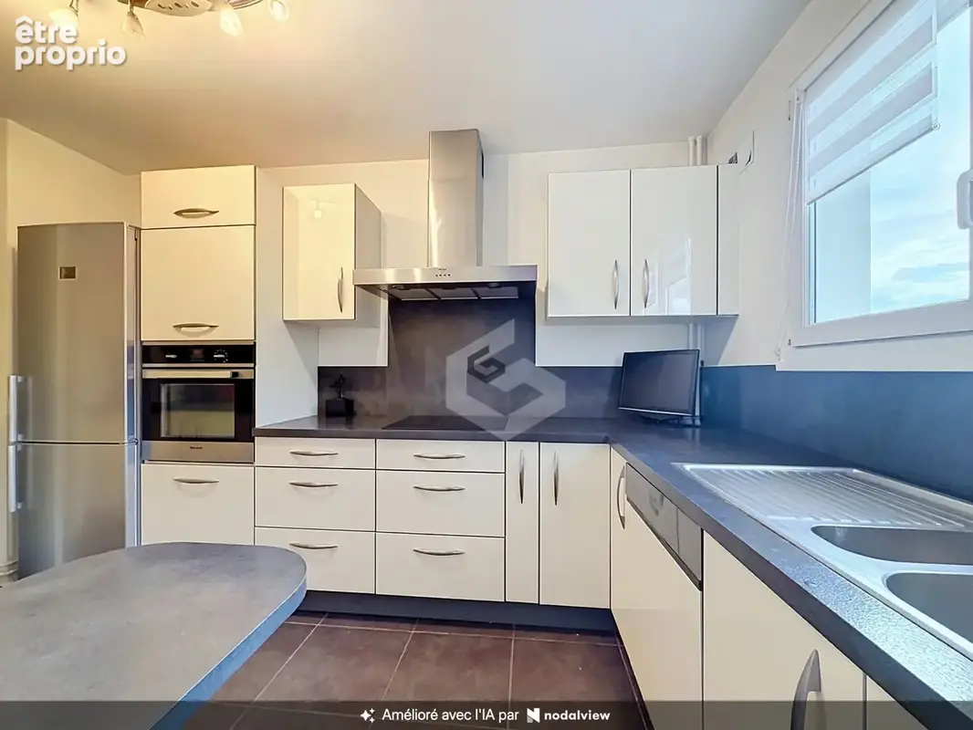 Appartement 6 pièces 140 m² à vendre à Reims (51100) - photo 5