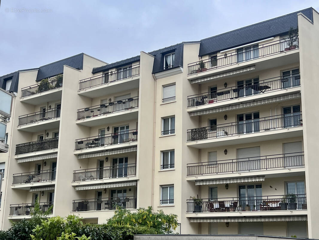 Appartement à ROSNY-SOUS-BOIS