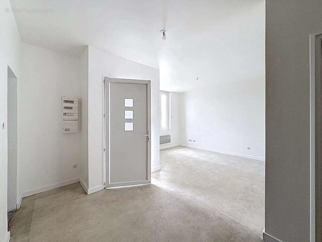 Appartement à BOURGOIN-JALLIEU