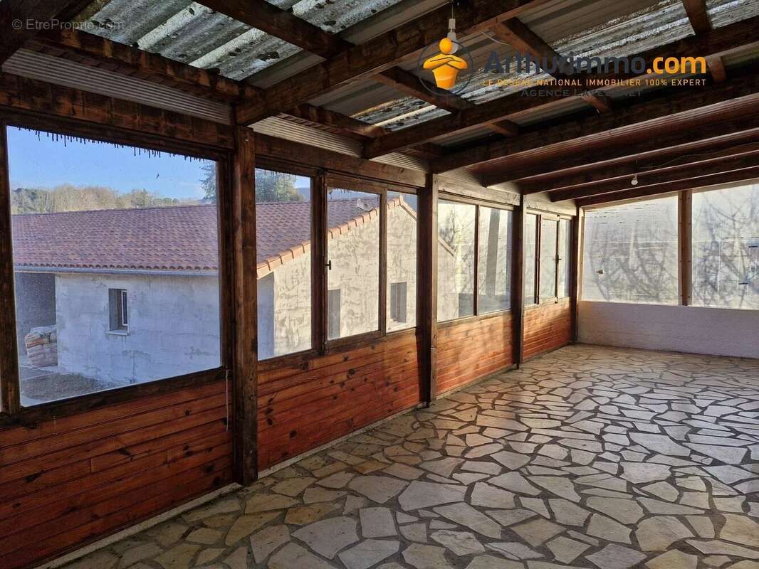 Maison à LAROQUE-D'OLMES