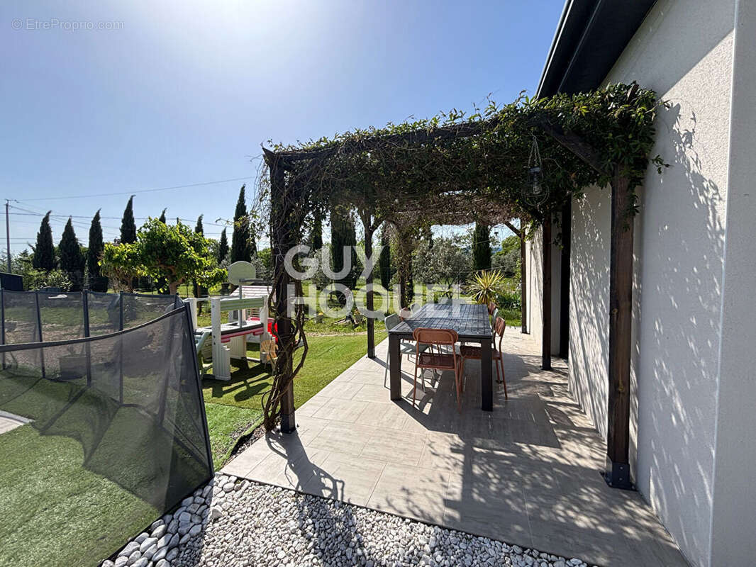 Maison à VINEZAC