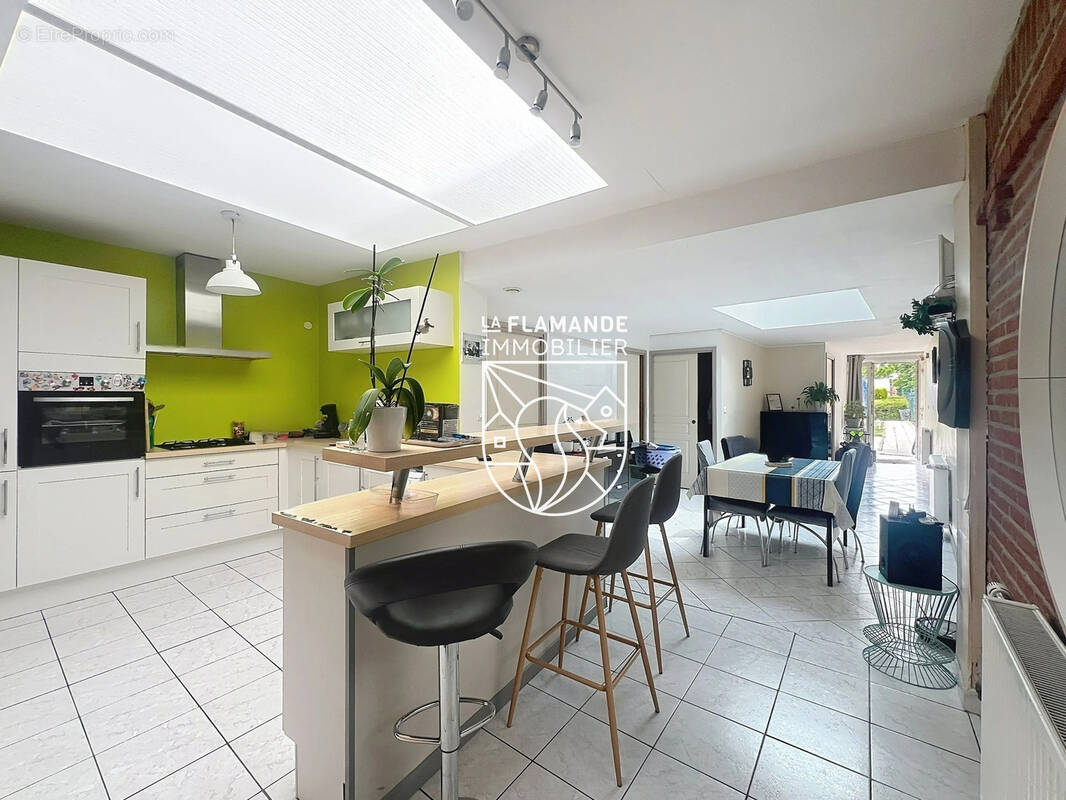 Maison à HAZEBROUCK