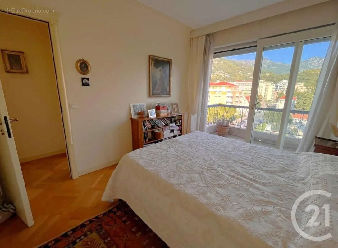 Appartement à MENTON