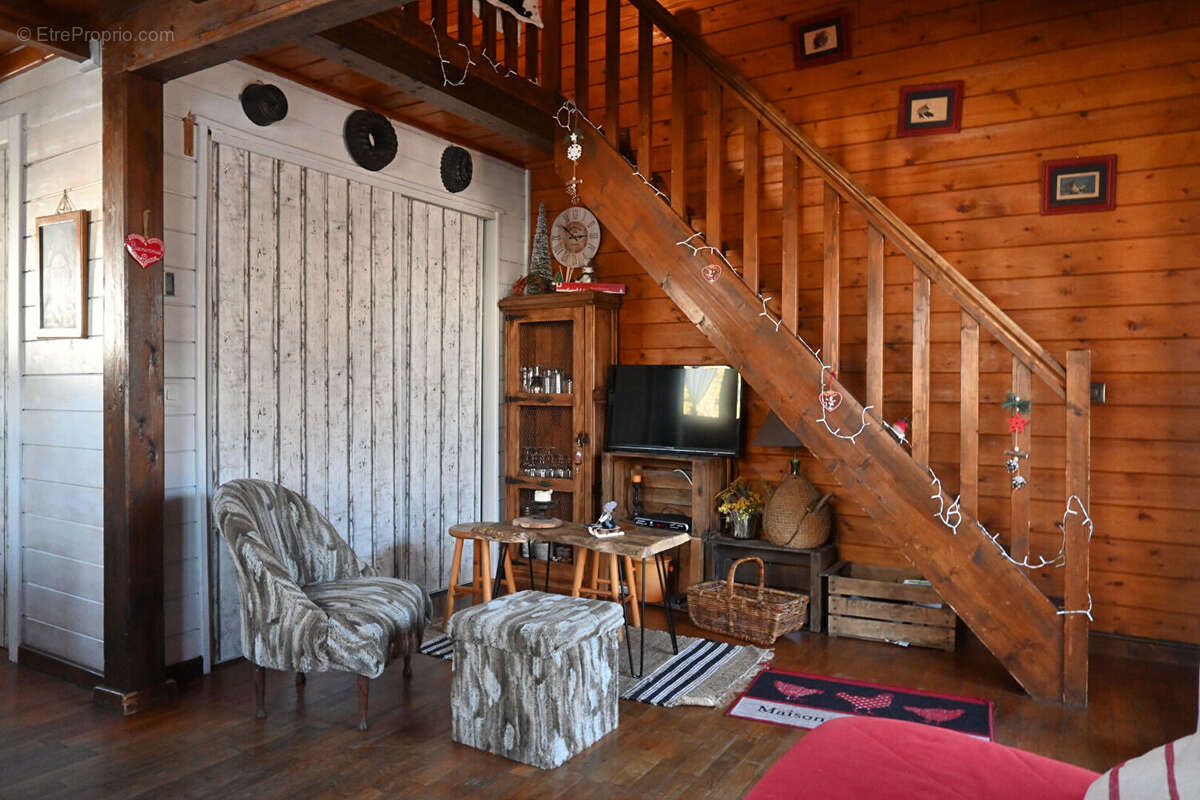 Maison à EYNE