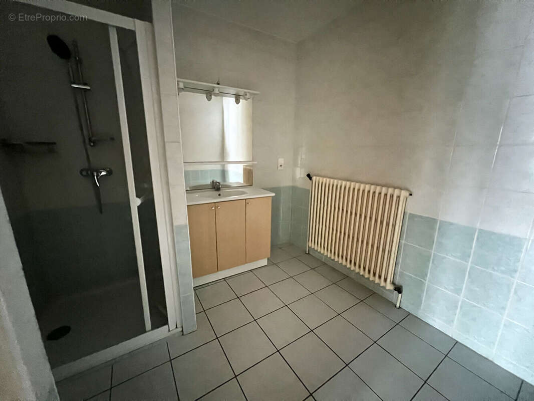 Maison à COUSANCE