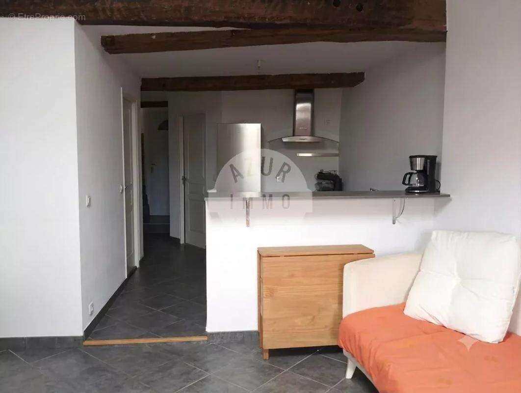 Appartement t3 excellent etat 73 m² - photo 3