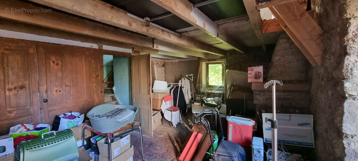 Maison à ESTIVAREILLES