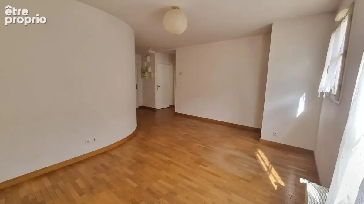Exclusivité - F2 dans résidence de standing proche commodités - photo 5