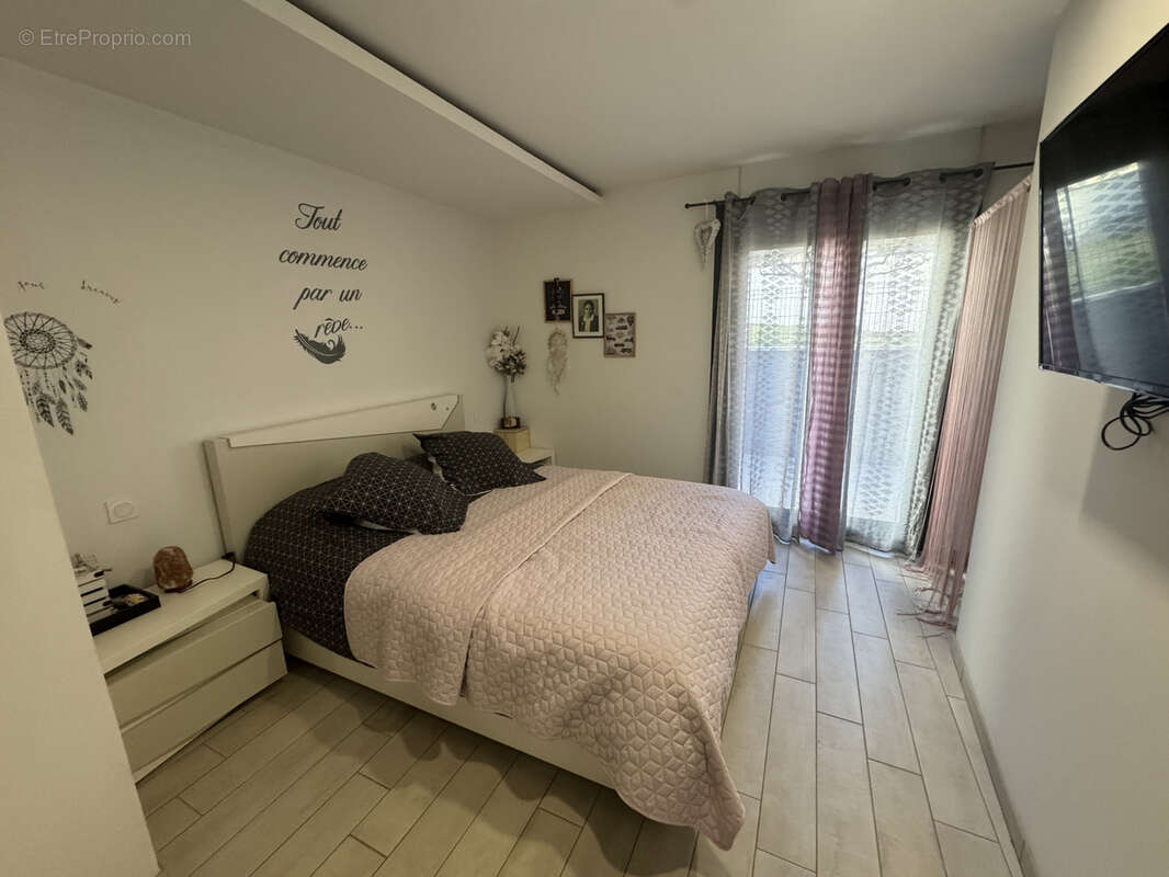 Maison à ANNEYRON