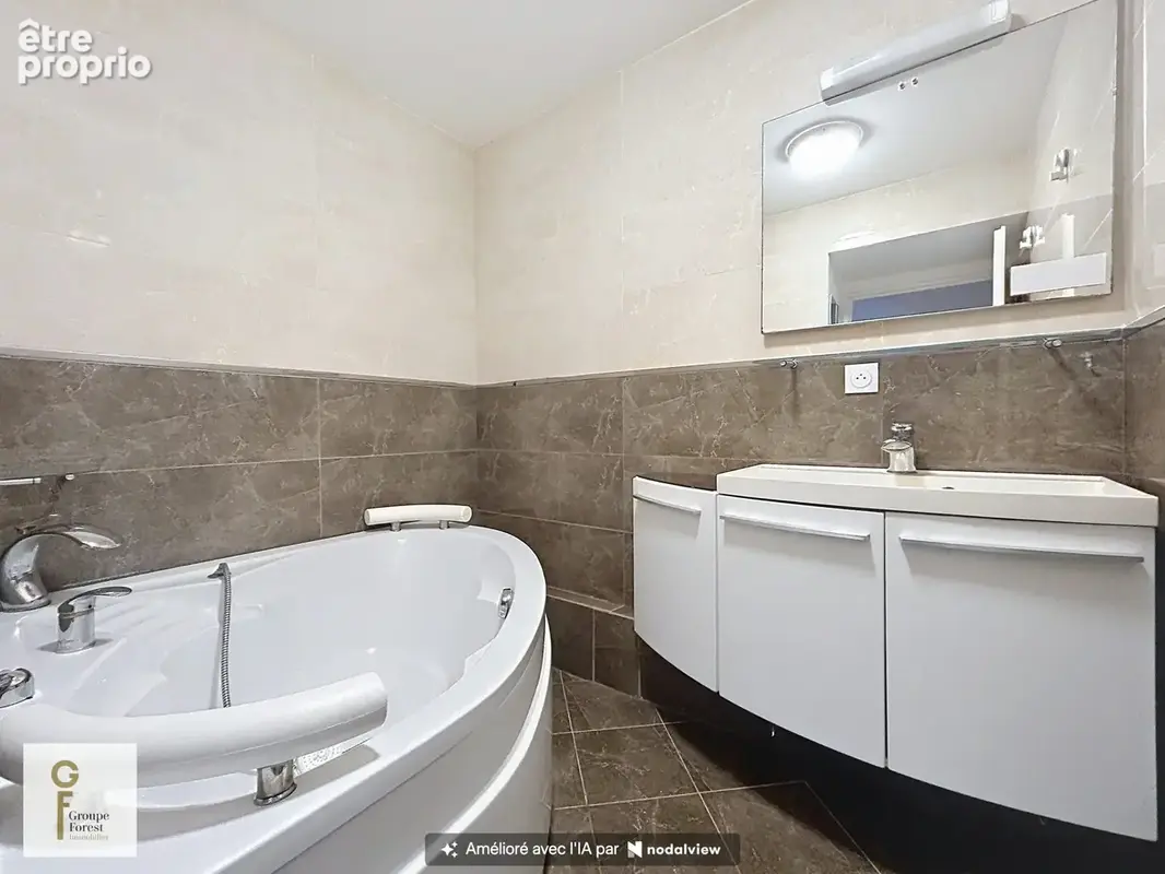 Appartement 2 pièces 43 m² à vendre à Croix (59170) - photo 7