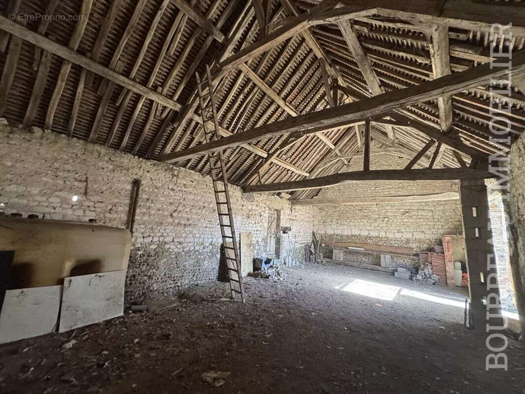 Maison à BRION