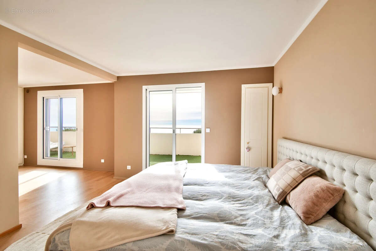 Appartement à VILLEFRANCHE-SUR-MER