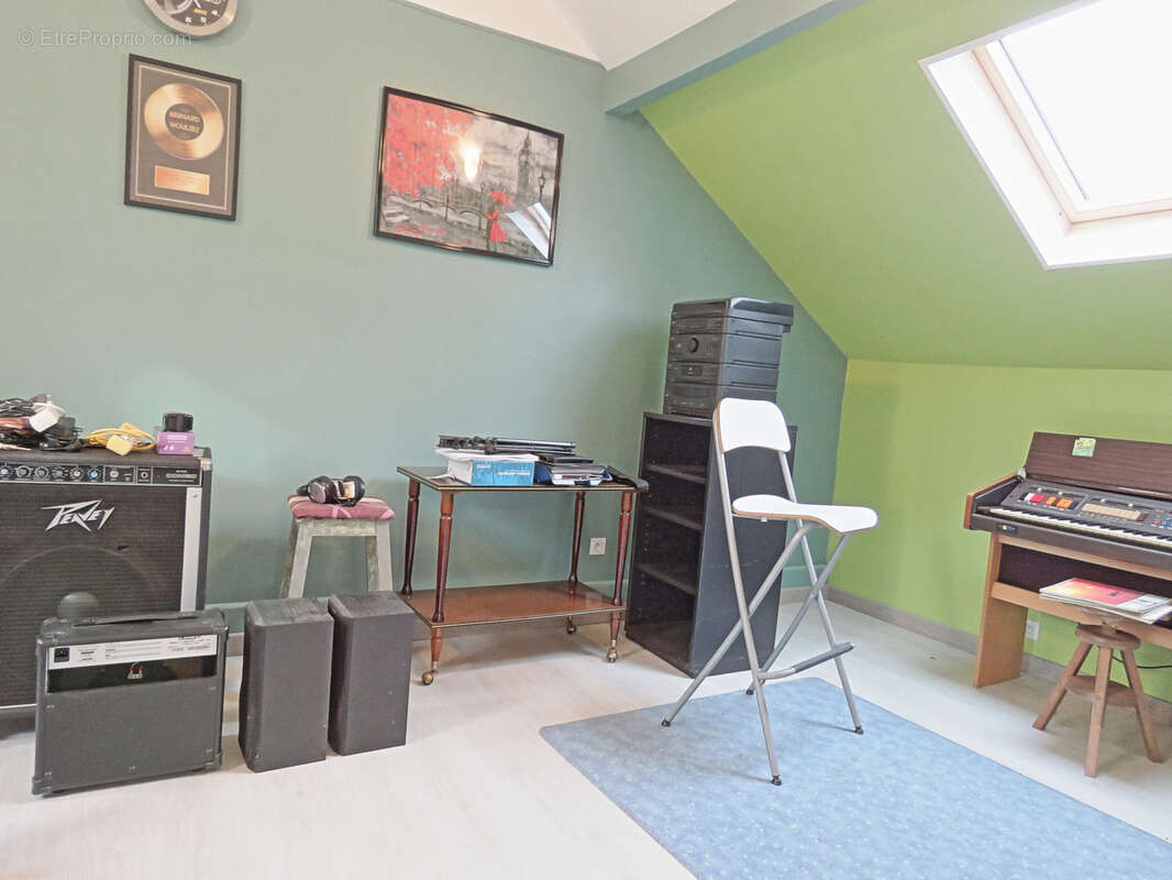 Maison à SAINT-MAURICE-SUR-FESSARD