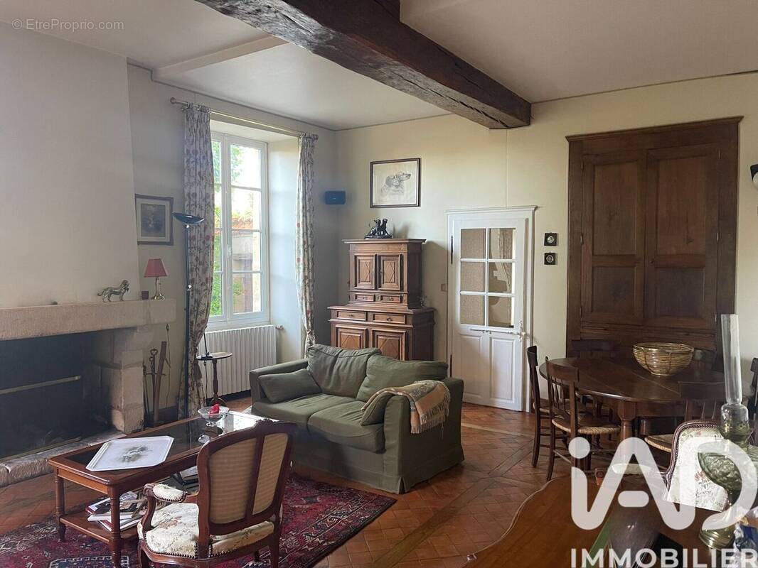 Photo 1 - Maison à BUZANCAIS